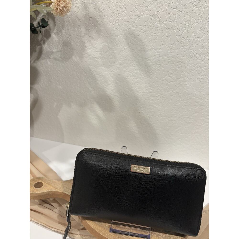 Kate Spade New York Black Solid Logo Zip-Around Wallet Credit Card Holder